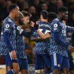 Arsenal outlast hosts Wolves in spite of finishing with 10 players