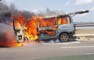 Burning-Bus