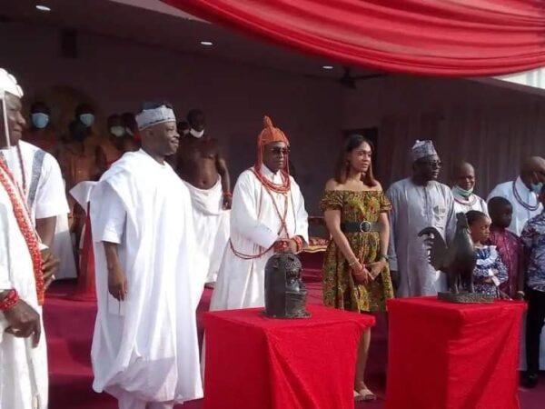 NBM of Africa, felicitates with Oba of Benin on return of artifacts