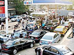 Long queue in filling stations
