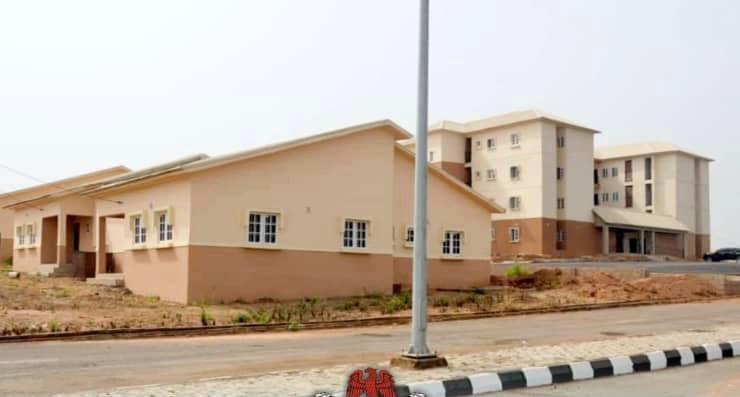FG commissions 72-unit housing in Osun, redeems promise to winners of 1994 Nations Cup