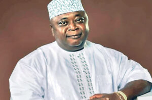 ADEBUTU-1-650×430