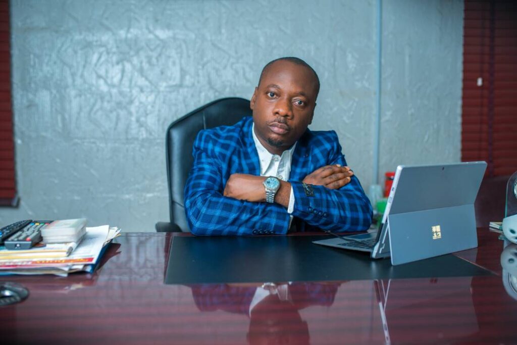 Dr Alex Ajipe