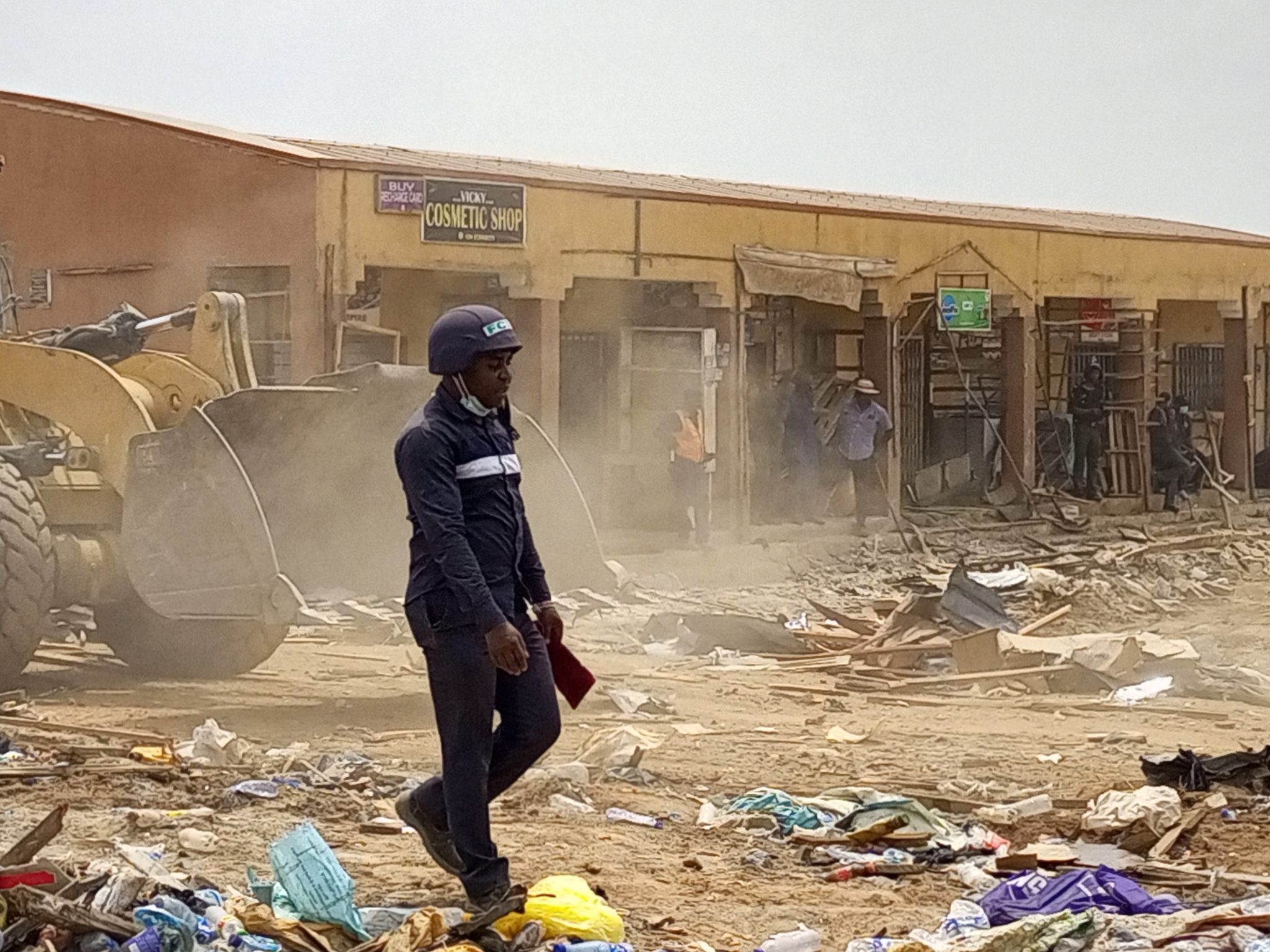 FCT Administration dismantles markets, buildings along airport road