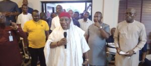 DBIR Scrbe, Barr Mike Edegawre moving the motion to endorse ans support Oborevwori as the next Delta State Governor in 2023.