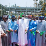 PRESIDENT-BUHARI-COMMISSION-DANGOTE-FERTILIZER-PLANT-2B-300×200