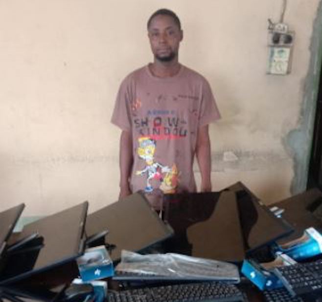 Delta: Police arrests computer operator for allegedly stealing 7 primary school computers
