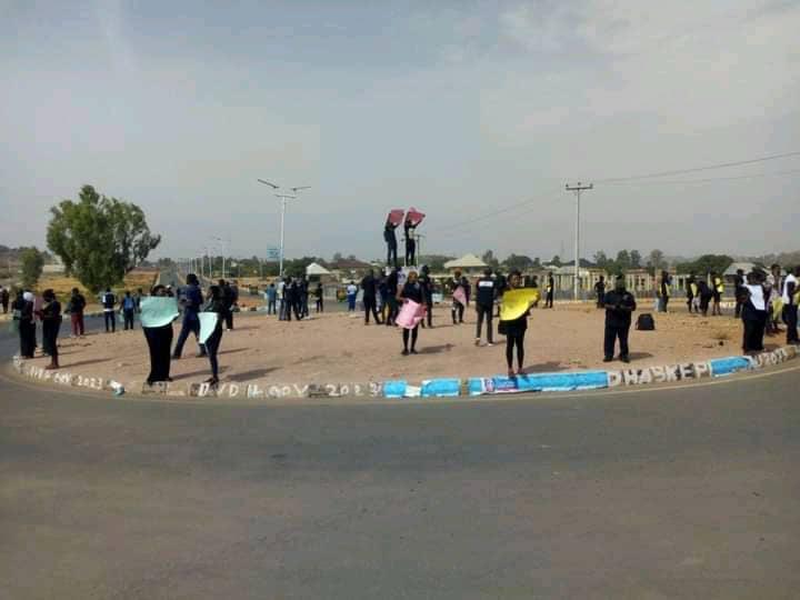 Plateau youths protest killings in Miango