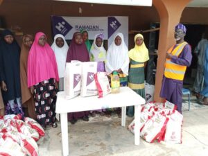 Foundations distribute food items to widows, vulnerable in Osun