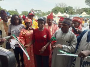 Sen Noro Dadu’ut commissioning ICT Centre in Plateau
