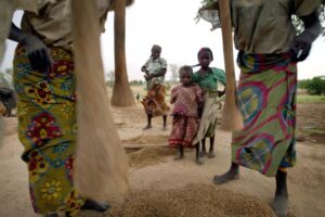 2005-06-30T000000Z_1489443670_RP6DRMTUZEAA_RTRMADP_3_NIGER-HUNGER