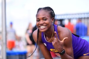 20220416_101552-640×427