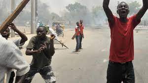 SDP candidate Oni escapes death as thugs attack campaign trail in Ekiti