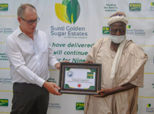 Sunti outgrower award