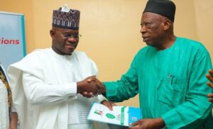 Yahaya-Bello-Picks-APC-Presidential-Nomination-Forms-3-659×400