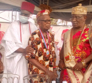 L-R: Obi of Onitsha, Igwe Afred. Nnaemeka Achebe, Chief Okeke a recipient of the community award and Igwe Alex Onyido of Ogidi Kingdom the host during the Ito-Aro ceremony