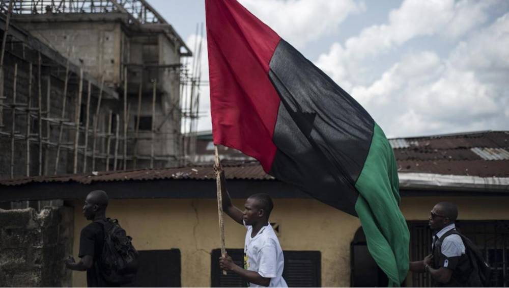 Activists-of-the-Ipob-and-the-Biafran-flag-on-May-28-2017-in-Aba.
