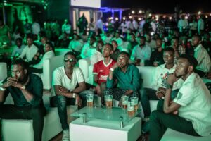 Fans-while-watching-the-match