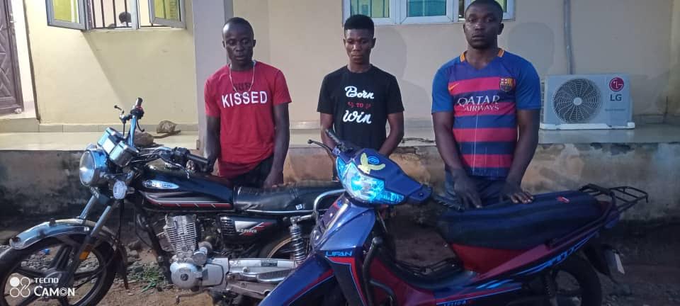 Delta: Police kill suspected armed robber in gun battle, arrest seven others
