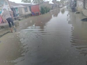 Section of flooded area at Effioawan Street, Calabar South