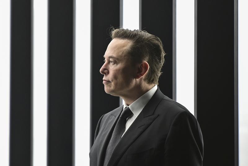 800