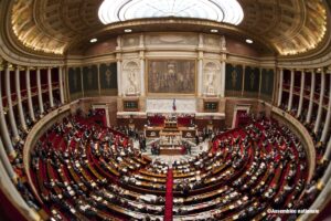French lawmakers want abortion rights in constitution