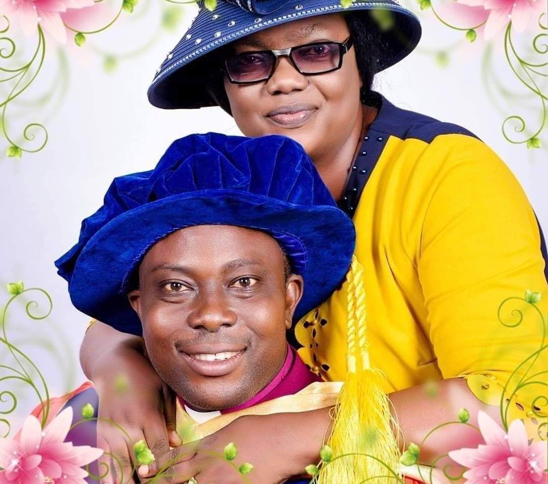 Rt Rev Oluwaseun Aderogba