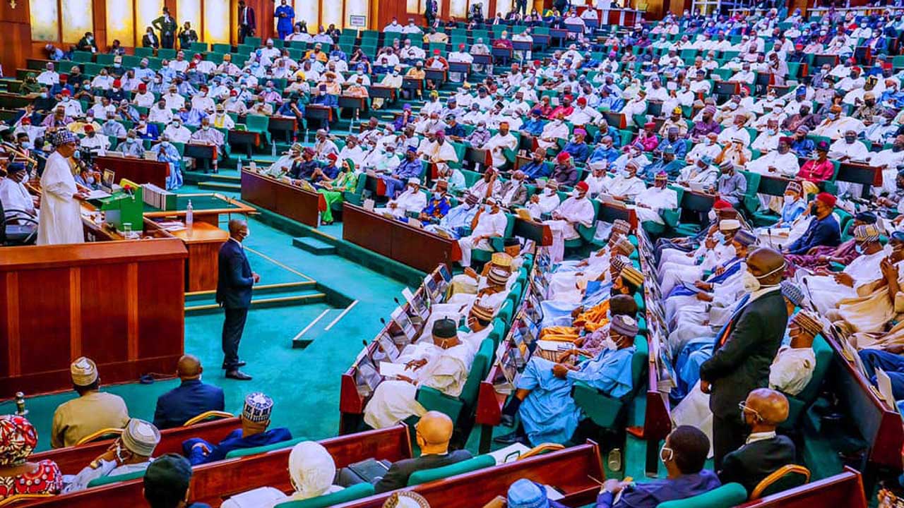 Electoral Act: House shelves motion on override of President Buhari’s veto