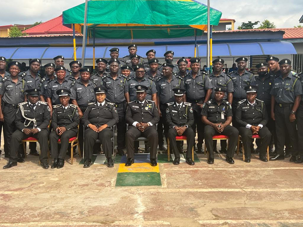 Police promote 175 spy officers, call for discipline