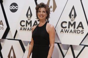 FILE – Amy Grant arrives at the 55th annual CMA Awards on Nov. 10, 2021, at the Bridgestone Arena in Nashville, Tenn. (AP Photo/Ed Rode, File)