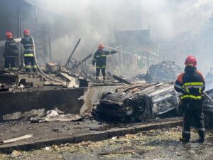 Ukraine: Russian missile strike kills 12 south of Kyiv