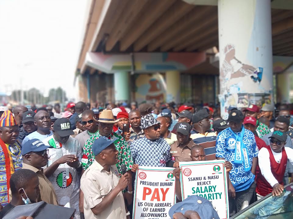 NLC ground Plateau in solidarity protest with academic workers’ strike