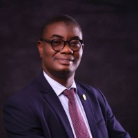 Dr Tunji Akintade