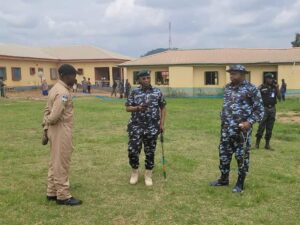 Osun 2022: Police reads riot act to voters, deploys 21,000 officers for election