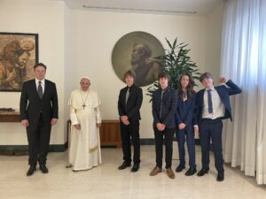 Musk meets pope, uses Twitter to announce the audience