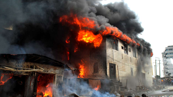 Raging-inferno-on-a-building