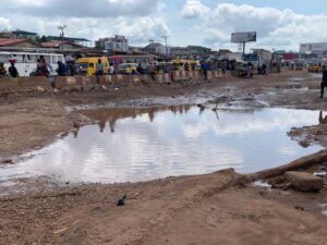 Ogun agency begins fixing potholes to prevent road accidents