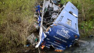 skynews-kenya-nairobi-crash_5845097