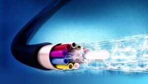 differences-fiber-optic-broadband-standard-connection