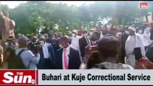 Moment Buhari showed up at Kuje Correctional Centre following terrorist attack (VIDEO)