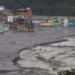 Flash flood kills at least 21 people in southern Iran