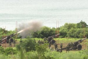 Taiwan’s military conducts artillery live-fire drills at Fangshan township in Pingtung, southern Taiwan, Tuesday, Aug. 9, 2022. Taiwan’s official Central News Agency reported that Taiwan’s army will conduct live-fire artillery drills in southern Pingtung county on Tuesday and Thursday, in response to the Chinese exercises. (AP Photo/Johnson Lai)