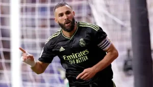 1083232-benzemaespanyol