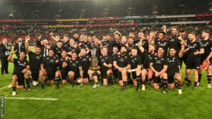 Late tries from David Havili and Scott Barrett secured the win for New Zealand