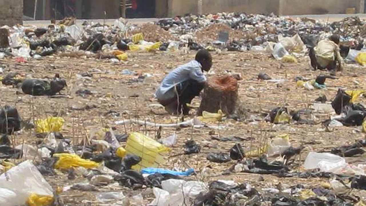2018_5large_open_defecation_on_school_grounds