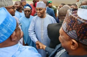 Atiku-in-Kano-650×430