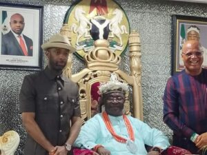 Luke and Umo Eno with the Okuibom after reconciliation