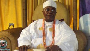Oba-Adedotun-Aremu-Gbadebo