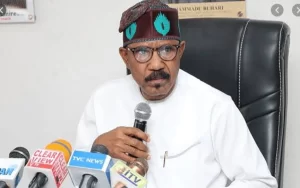 Sen.-Adeleke-Mamora-