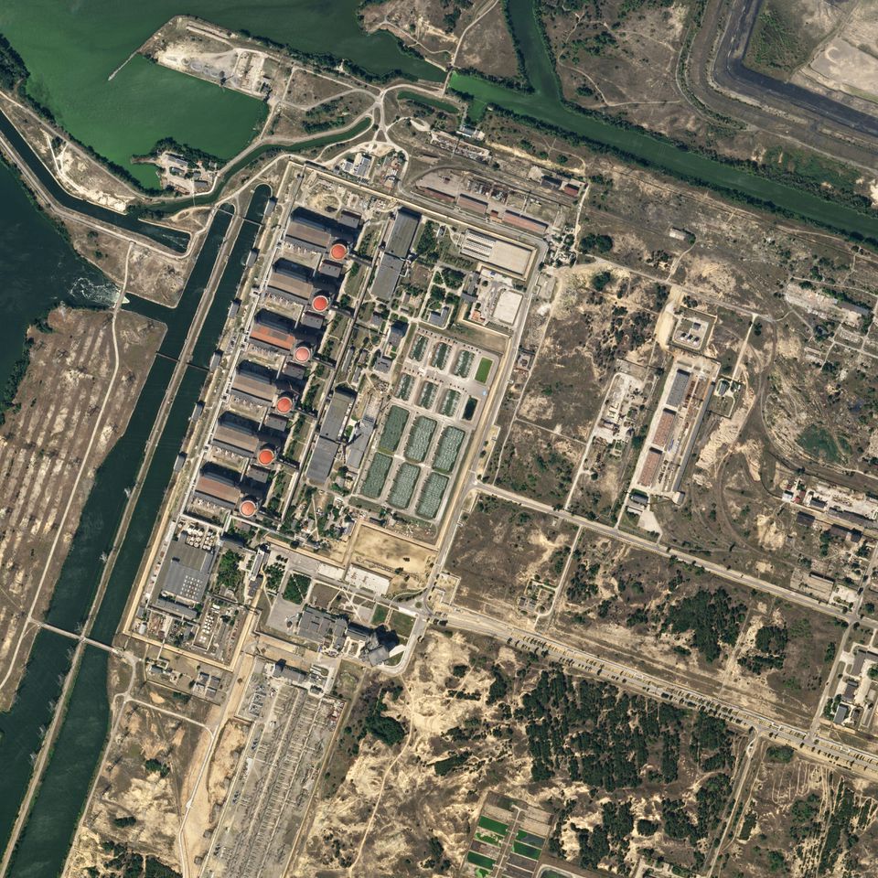 FILE PHOTO – View of the Zaporizhzhia nuclear power plant, in Zaporizhzhia, Ukraine August 7, 2022. Planet Labs PBC/Handout via REUTERS